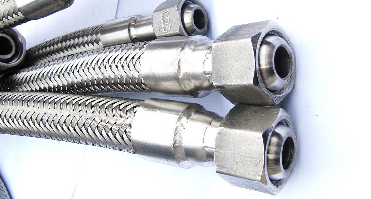 Металлорукав РВД рукав высокого давления сфера под конус 60 градусов из нержавеющей стали